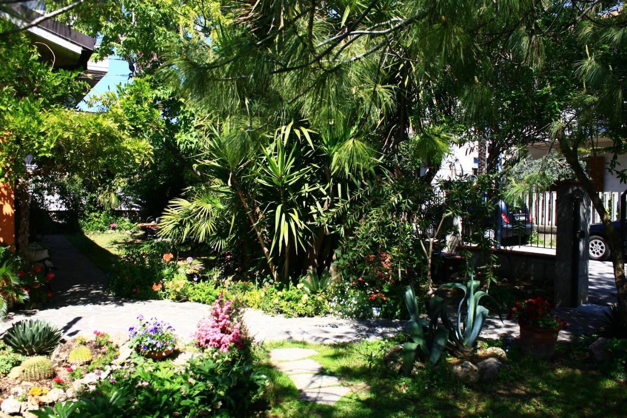 Garden Fuorirotta Bed and Breakfast San Giovanni Teatino Eksteriør billede