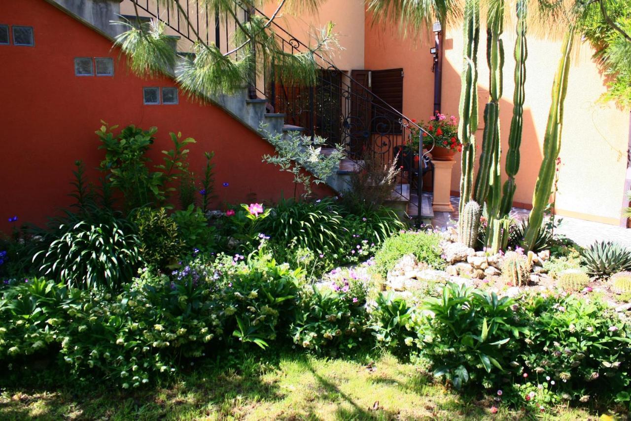 Garden Fuorirotta Bed and Breakfast San Giovanni Teatino Eksteriør billede